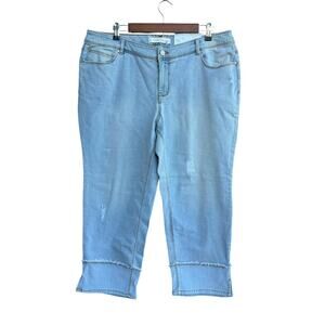 Cato Est. 1946 Mid Rise Crop Distressed Jeans 18W NWT